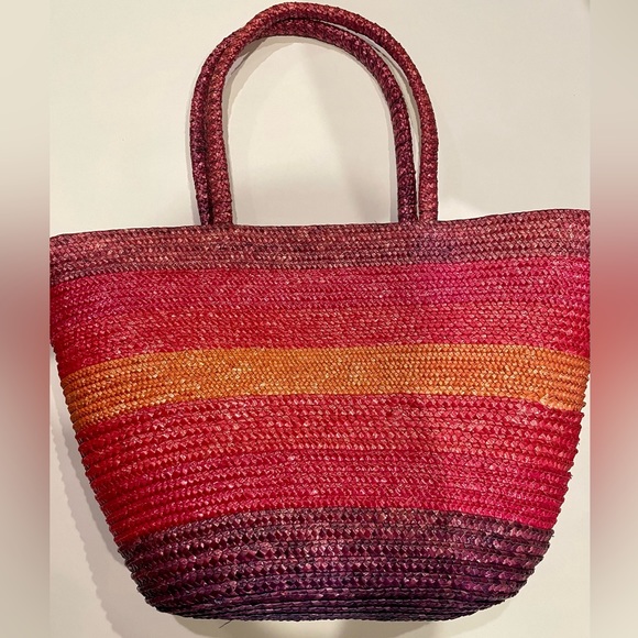 Apri Purple, Pink & Orange Straw Tote Bag with snap closure - Picture 1 of 6